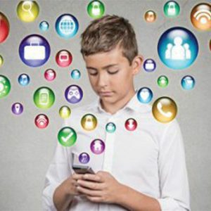 مدیریت کنترل فرزندان در فضای مجازی