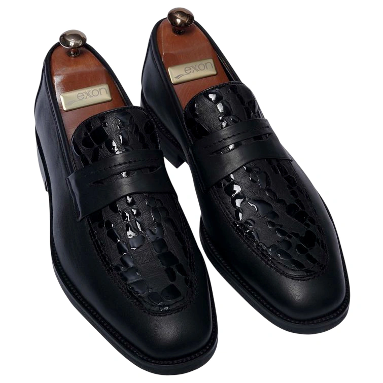 کفش اکسون چرم کلاسیک اماتیت نرا مدلاتا (5) کفش مردانه چرم طبیعی گاوی اکسون مدل مدلاتا – نمای بالا